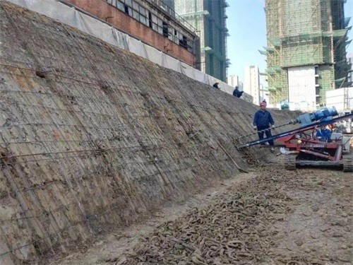 万宁建筑边坡支护