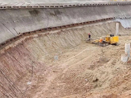 万宁基坑边坡加固